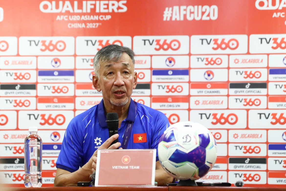 u20 viet nam thua dam u20 trieu tien, hlv ikeuchi van lac quan hinh anh 1