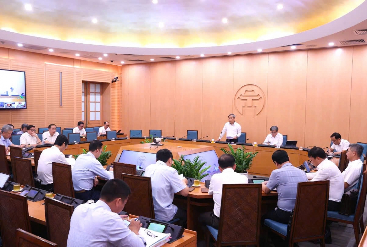 chu tich ha noi yeu cau cham dut tinh trang bi dong trong phong, chong ung ngap hinh anh 1