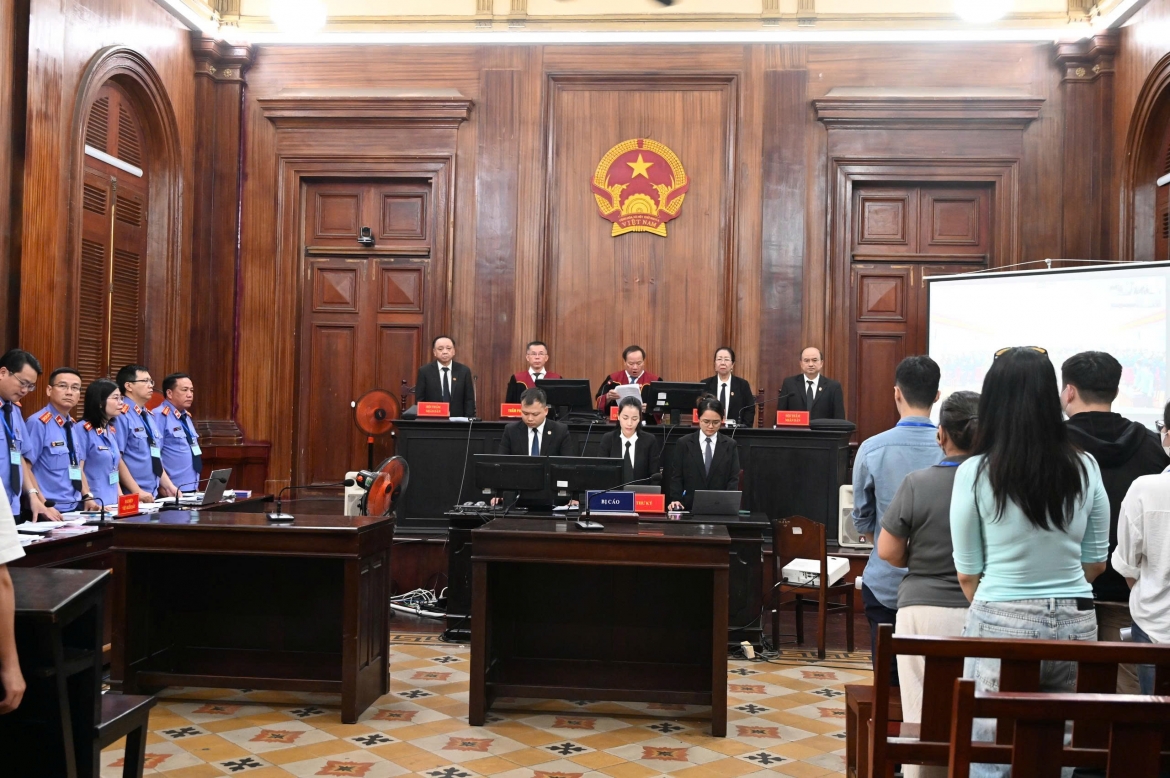 xet xu chi dan, an tay, truc phuong cung hon 200 bi cao trong vu an ma tuy hinh anh 2