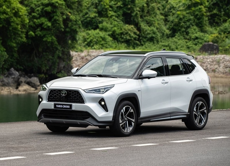 Top 10 ô tô xăng, dầu bán chạy nhất tháng 7/2026: Toyota Yaris Cross lập đỉnh
