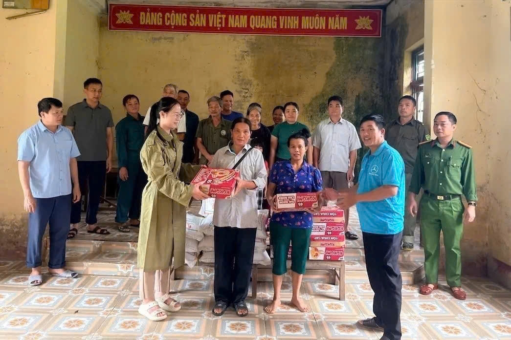 Sơ tán 182 hộ dân ở Thanh Hoá khỏi khu vực nguy cơ cao lũ ống, sạt lở đất