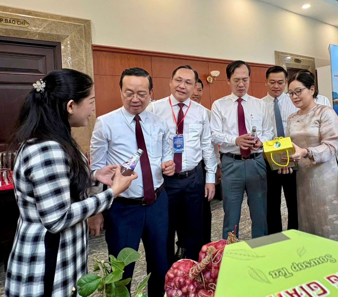 TP.HCM và các tỉnh bắt tay kiến tạo hành lang kinh tế liên vùng