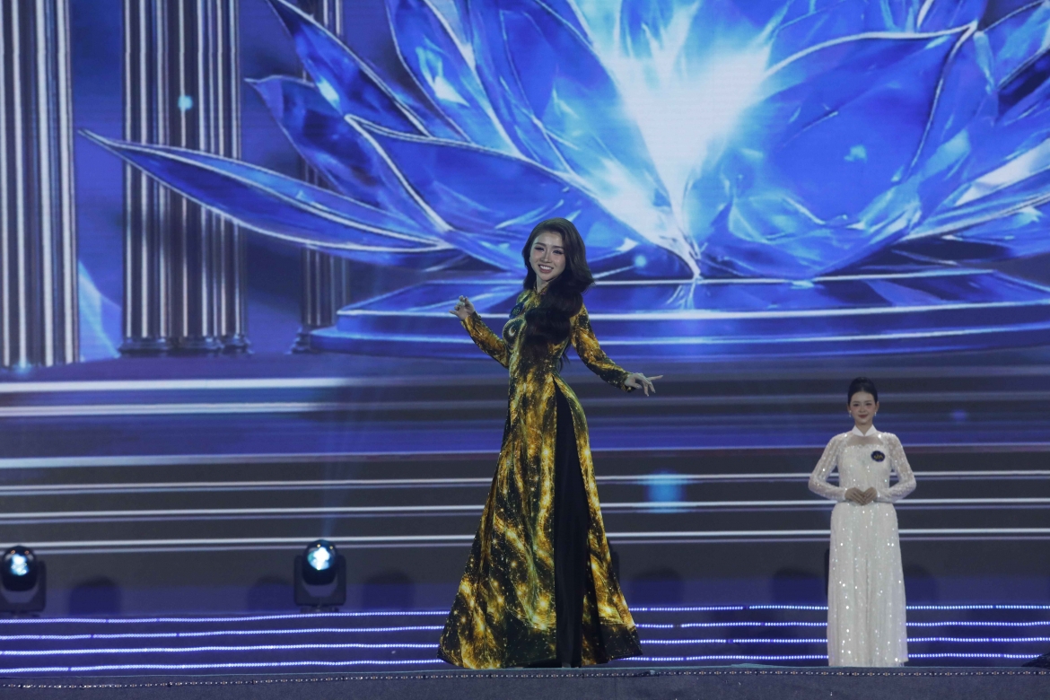 duong phuong thao dang quang hoa hau miss galaxy viet nam 2026 hinh anh 2