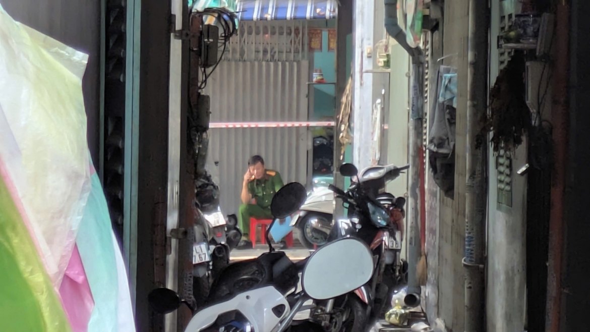 chay nha dan o tp.hcm, 2 nguoi phu nu tu vong, 2 nguoi tien luong xau hinh anh 1