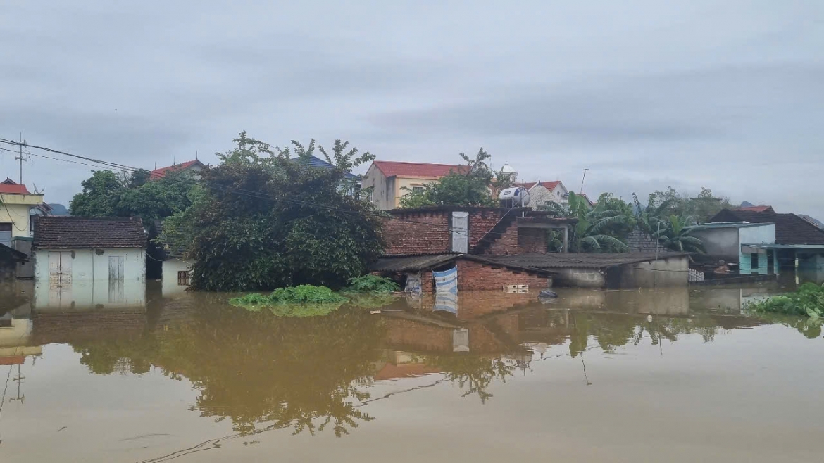 khac phuc hau qua mua lu, mot xa o ninh binh de xuat xay dung tram bom 180 ty dong hinh anh 1