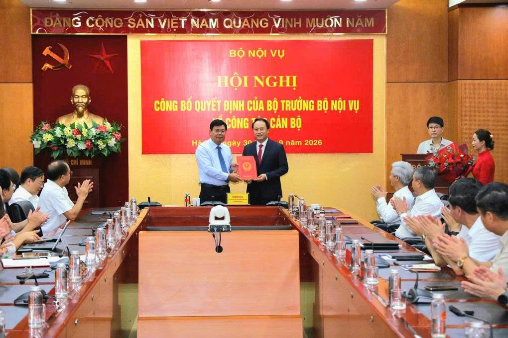 Phó Giám đốc Sở Nội vụ tỉnh Hưng Yên làm Cục trưởng Cục Việc làm
