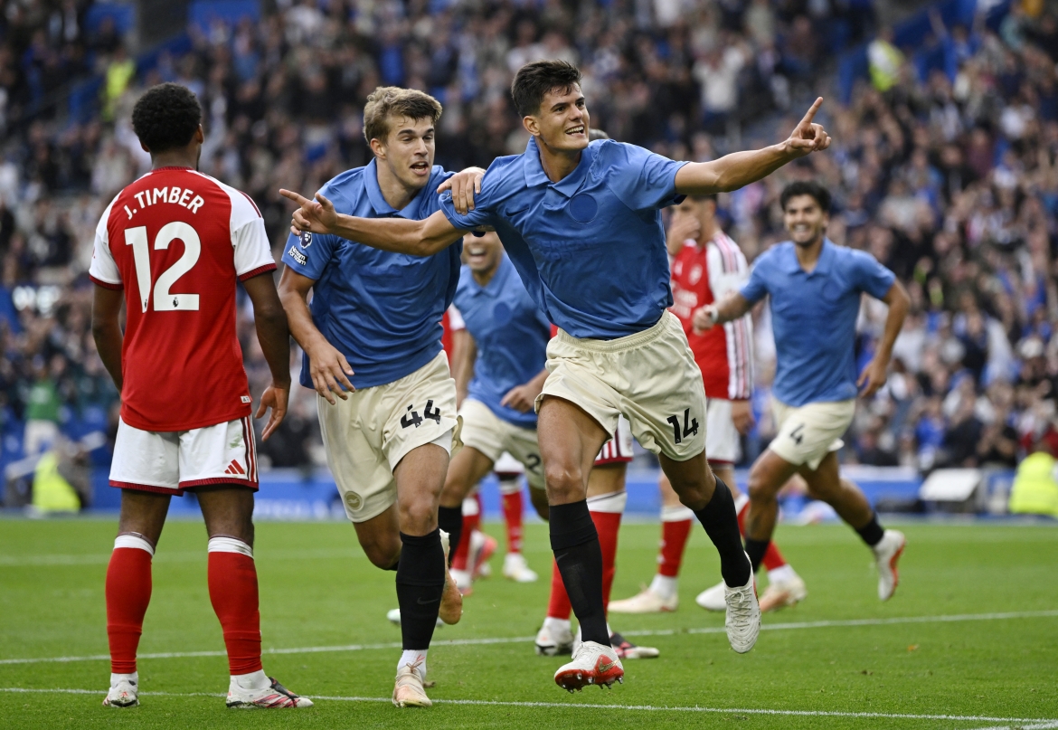 truc tiep brighton 3-0 arsenal havertz bo lo co hoi muoi muoi hinh anh 3