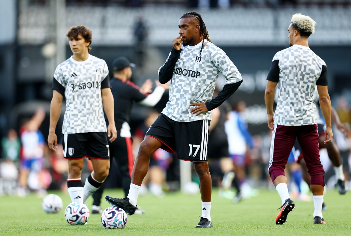 trUc tiEp fulham 0-0 mu quy do lien tuc ban pha khung thanh hinh anh 10