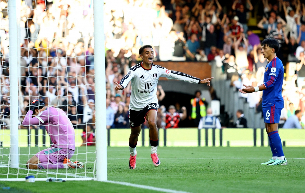 ket qua ngoai hang anh cunha ghi ban phut cuoi, mu thoat thua fulham hinh anh 3