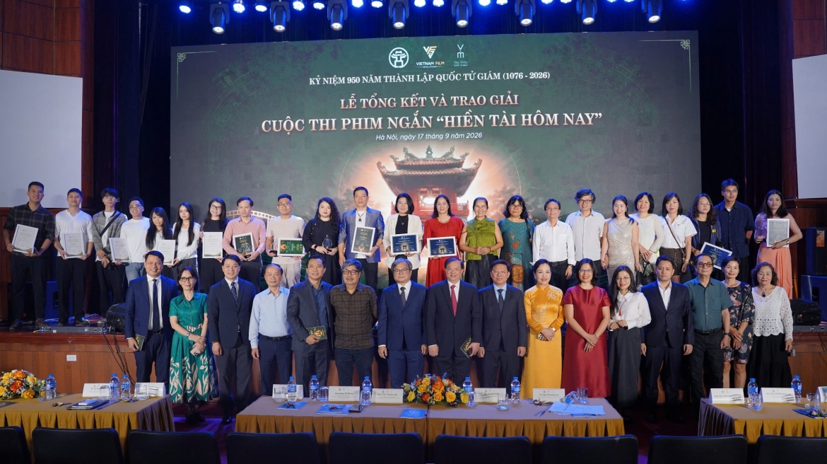 hon 200 phim ngan di tim chan dung hien tai hom nay hinh anh 5