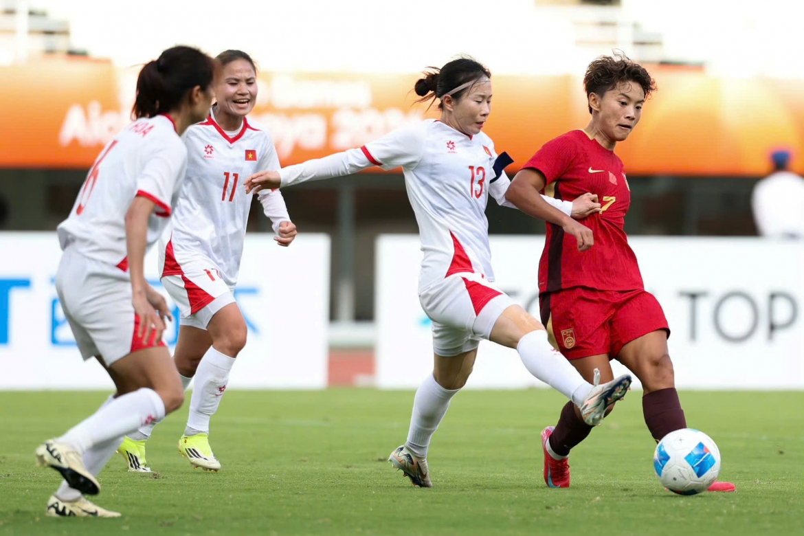du am Dt nu viet nam 0-1 Dt nu trung quoc tran dau lich su hinh anh 1