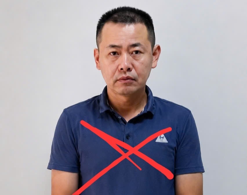 bat doi tuong nguoi nuoc ngoai dung dao cuop cua hang o hai phong hinh anh 1