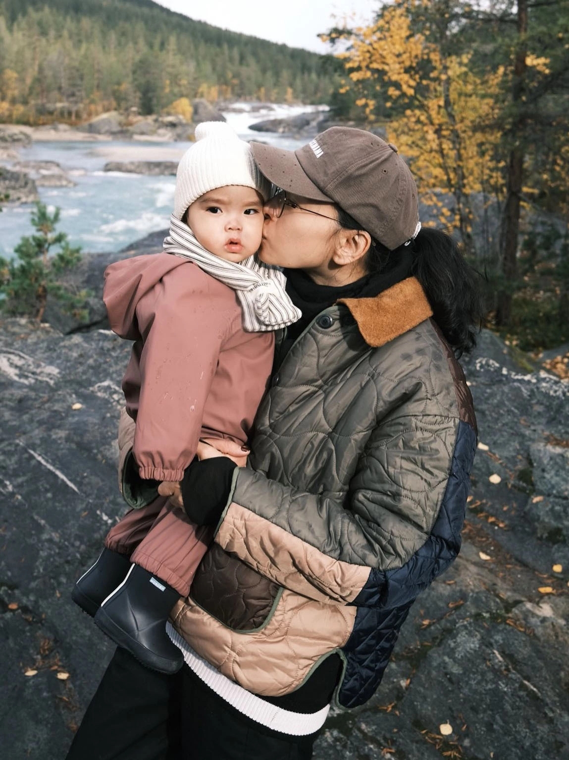 sao viet 23-9 hoai linh chuc phuc hoai lam truoc them dam cuoi hinh anh 4