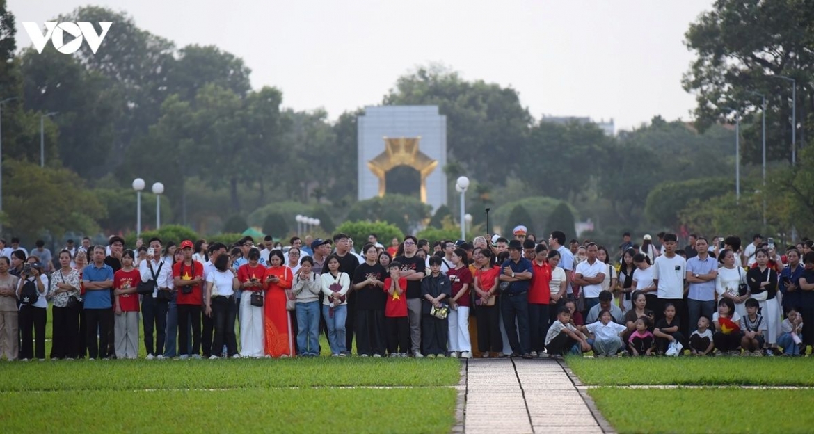solemn national day flag-raising ceremony held at ba dinh square in hanoi picture 5