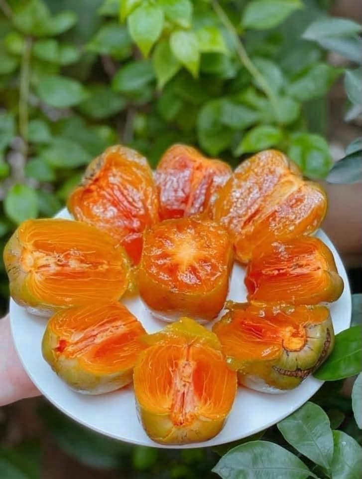 Cách chọn hồng da tre ngon: Nhìn 3 dấu hiệu này là biết quả đã chín