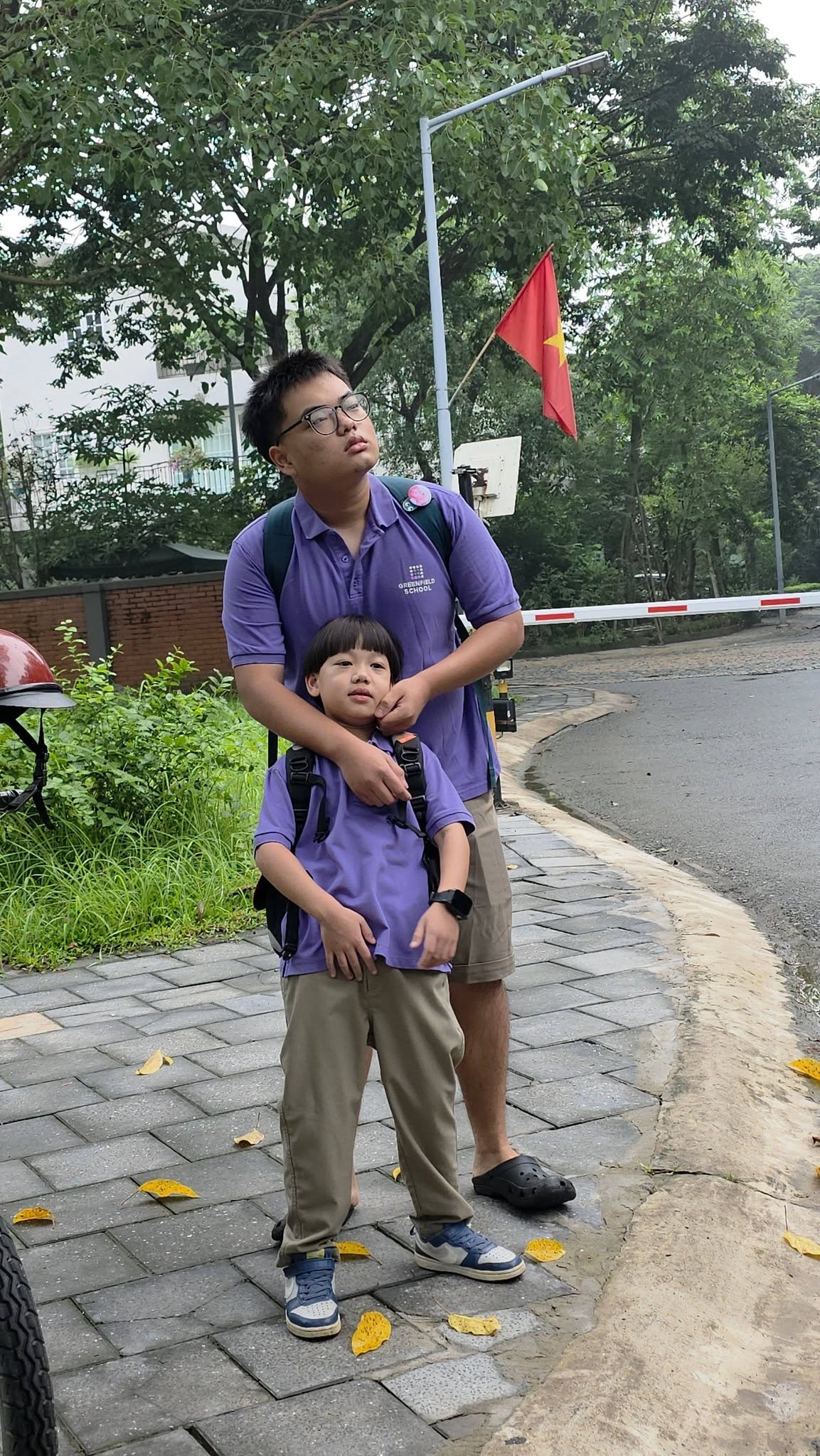 sao viet no nuc dua con di khai giang nam hoc moi hinh anh 7