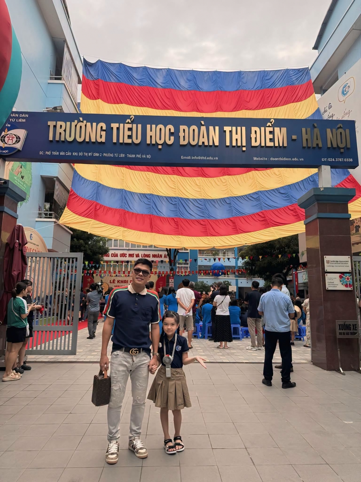 sao viet no nuc dua con di khai giang nam hoc moi hinh anh 9