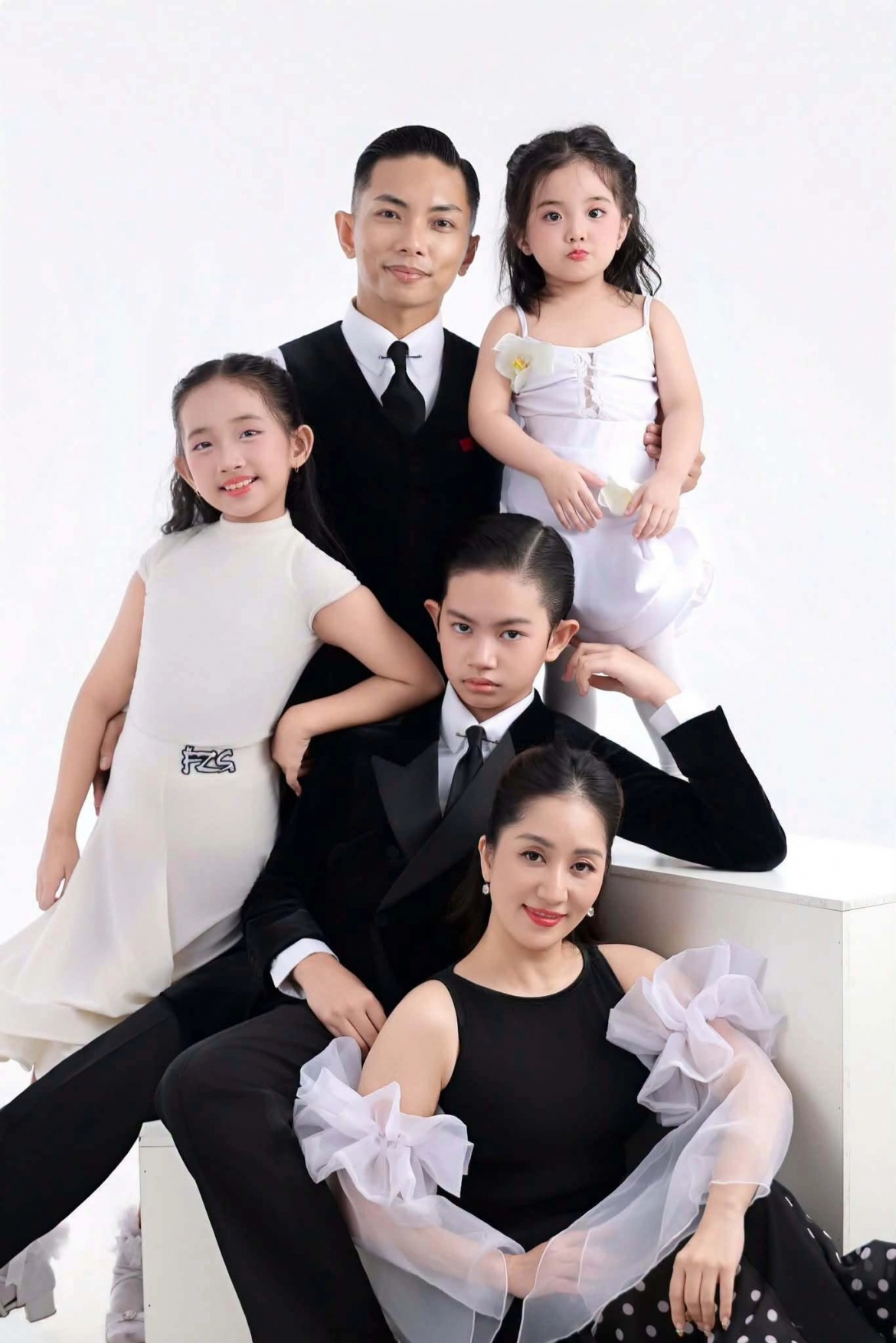 sao viet 17-9 hoai lam cau hon ban gai 22 tuoi hinh anh 4