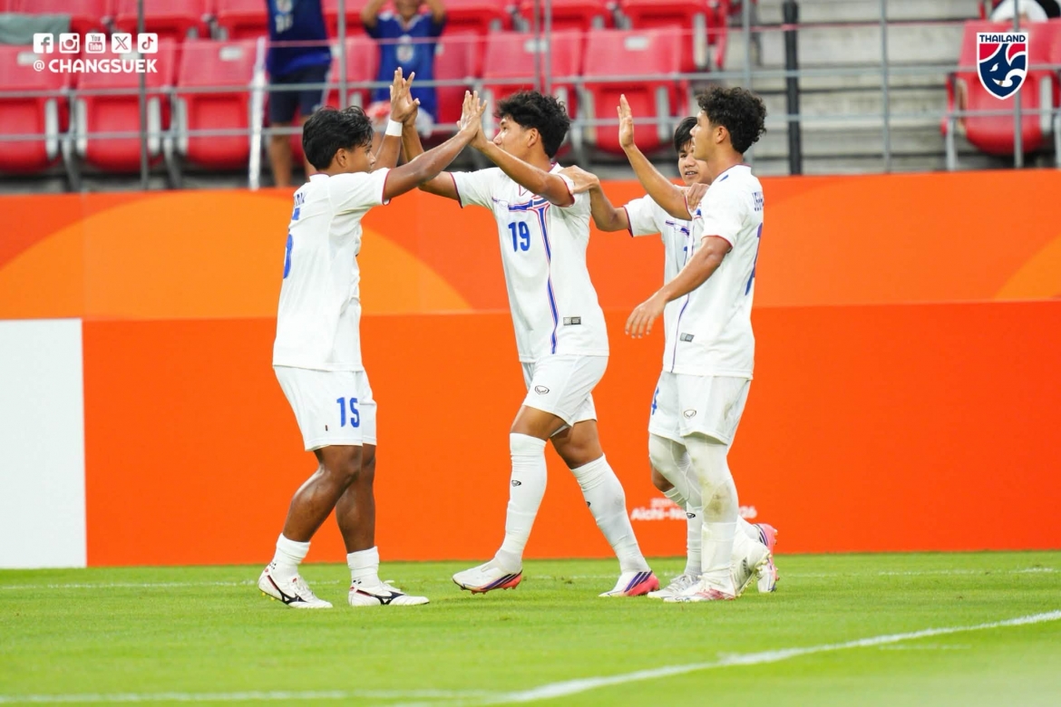 truc tiep u23 hong kong 1-3 u23 thai lan tien gan ve tu ket asiad 2026 hinh anh 4