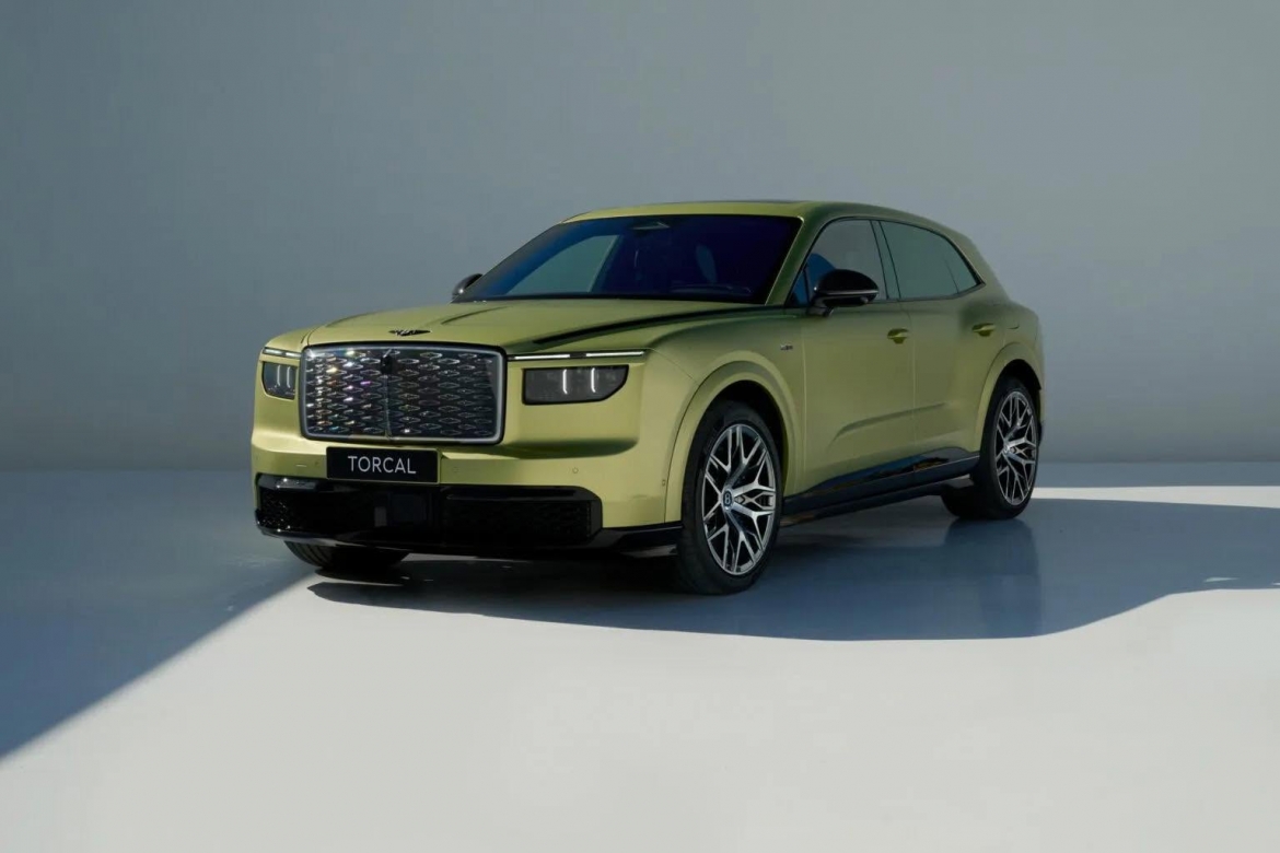 Bentley Torcal là mẫu xe điện đầu tiên trong lịch sử thương hiệu.