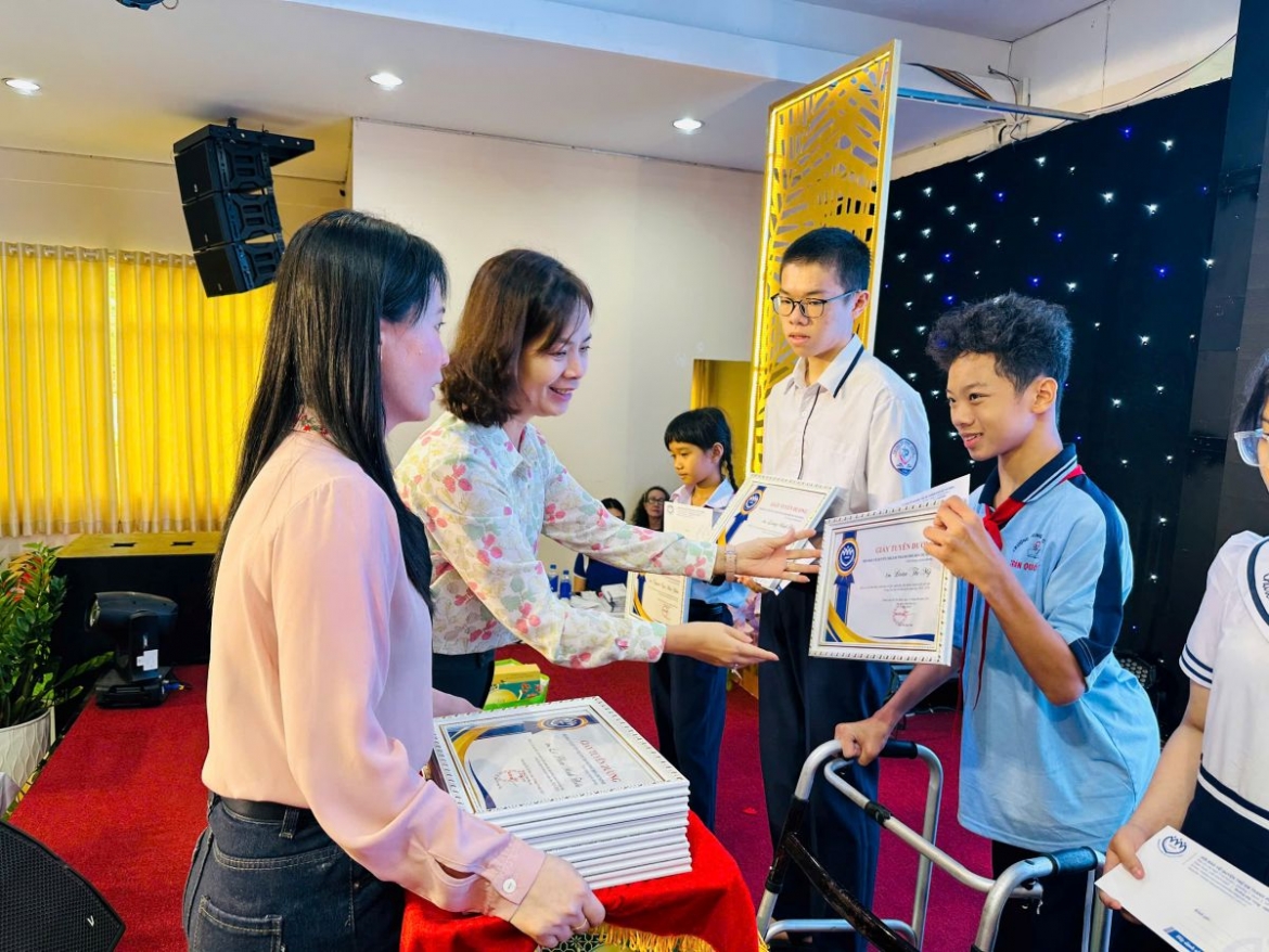saigon co.op tiep suc nhung tam guong nghi luc vuon len hinh anh 2