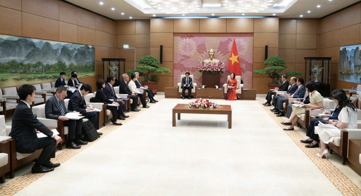 pho chu tich quoc hoi nguyen thi thanh tiep ha nghi si nhat ban saito hiroaki hinh anh 2