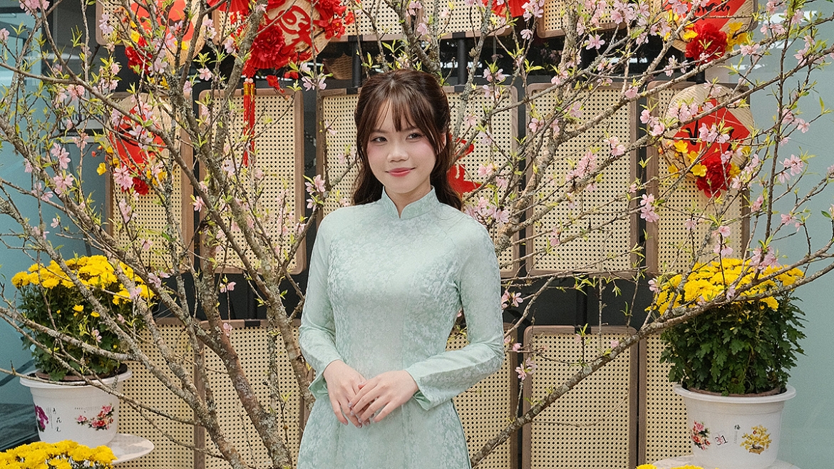 nu thu khoa Dai hoc luat ha noi hoc luat khong phai la hoc thuoc hinh anh 6