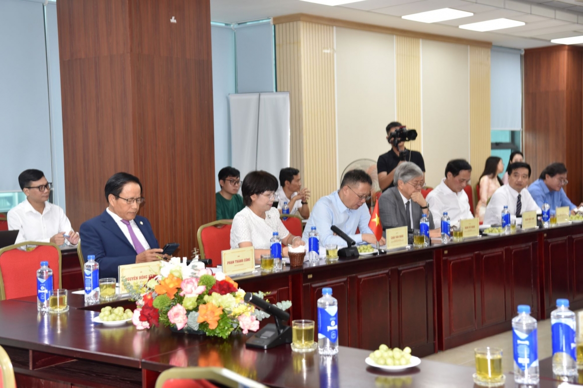 viet nam nga mo rong hop tac nghien cuu, phat trien va thuong mai hoa duoc lieu hinh anh 3