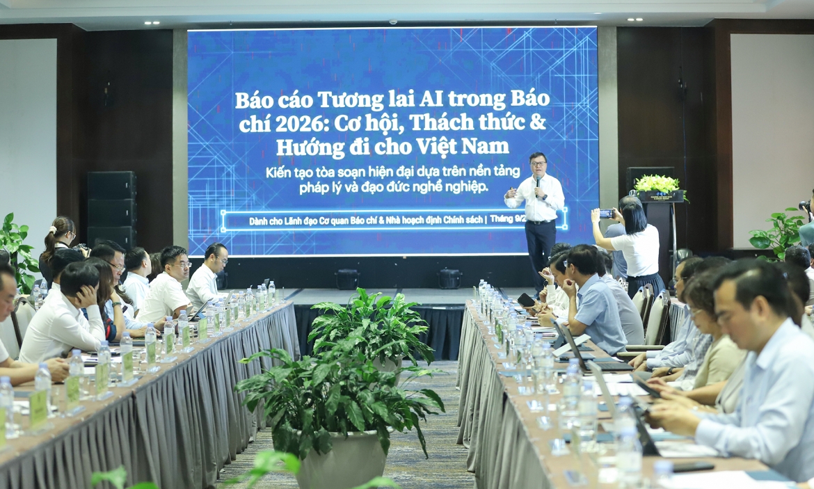 Báo chí trong không gian phát triển mới: Chọn đúng ưu tiên để tồn tại