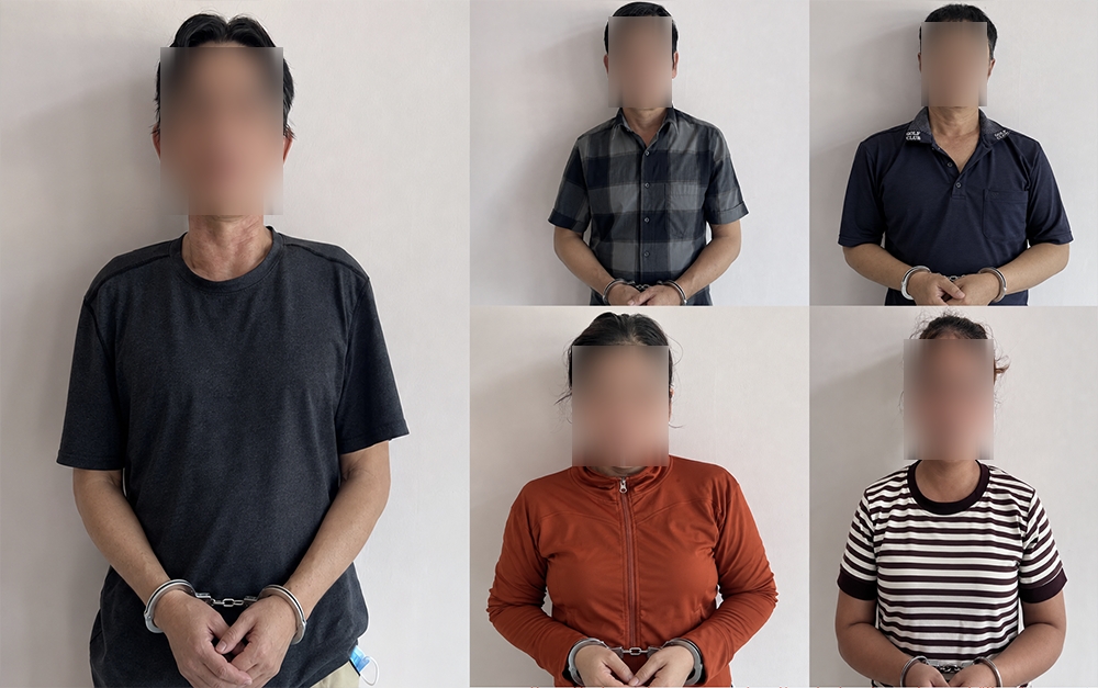 bat nhom dung da cuoi gia da thien thach lua hang trieu usd hinh anh 2