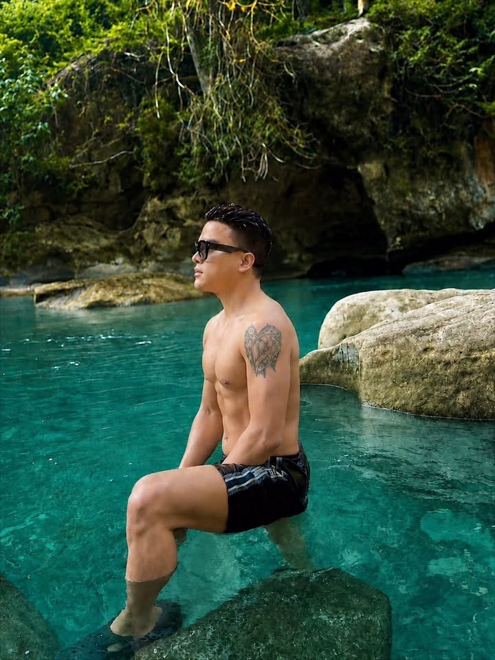sao viet 22-9 khap mang xa hoi dong loat tri an, gui loi biet on to nghe hinh anh 14