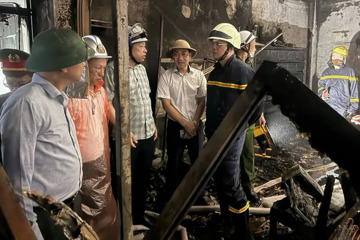 hien truong vu chay kinh hoang khien 5 nguoi tu vong o ha noi hinh anh 6