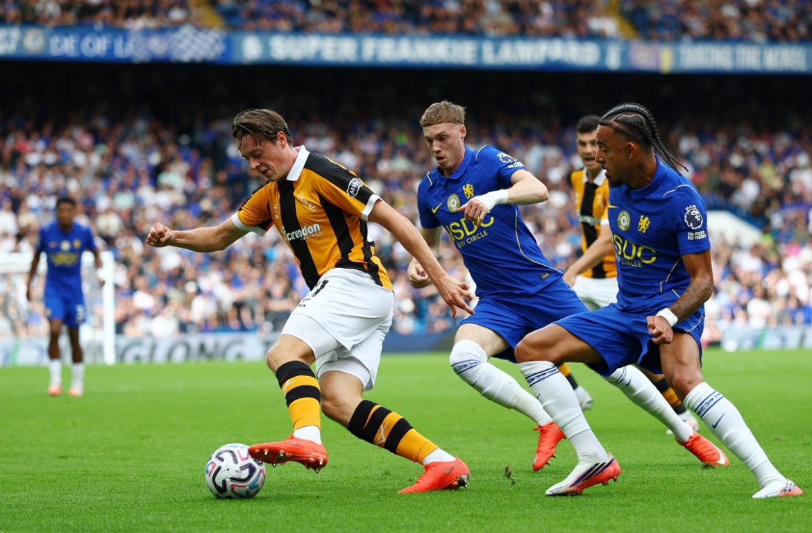 ket qua bong da hom nay 12 9 chelsea bi hull city cam hoa o ngoai hang anh hinh anh 1
