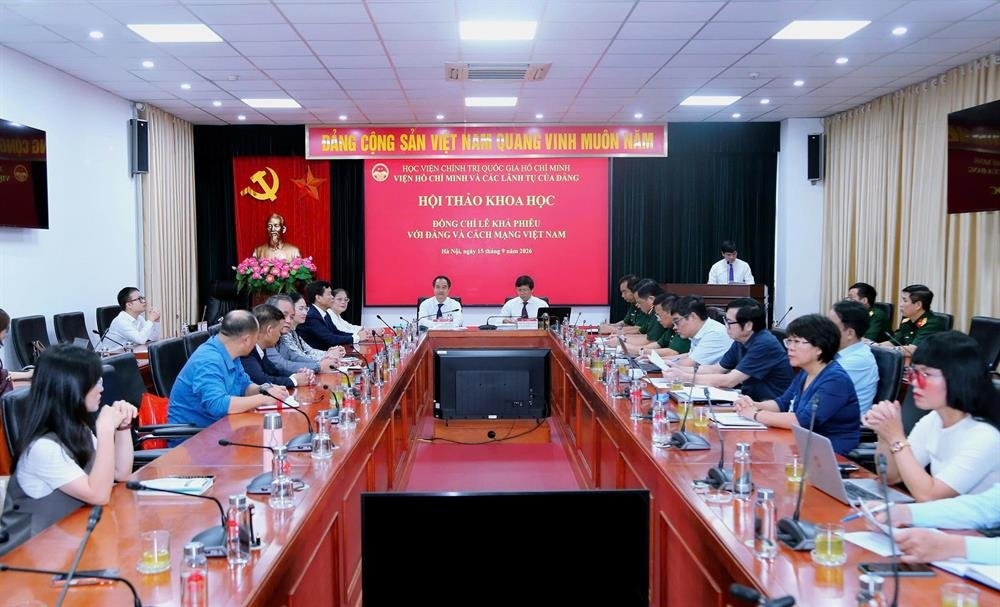 Dong chi le kha phieu - mot doi tan tuy vi Dang, vi nuoc, vi dan hinh anh 2