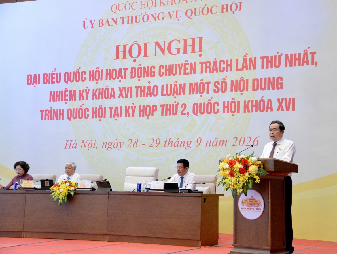 Chủ tịch Quốc hội: Luật ngắn hơn nhưng không mỏng về chính sách