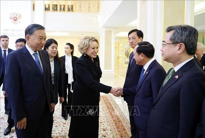 tong bi thu, chu tich nuoc to lam hoi kien chu tich hoi dong lien bang nga v. matvienko hinh anh 3