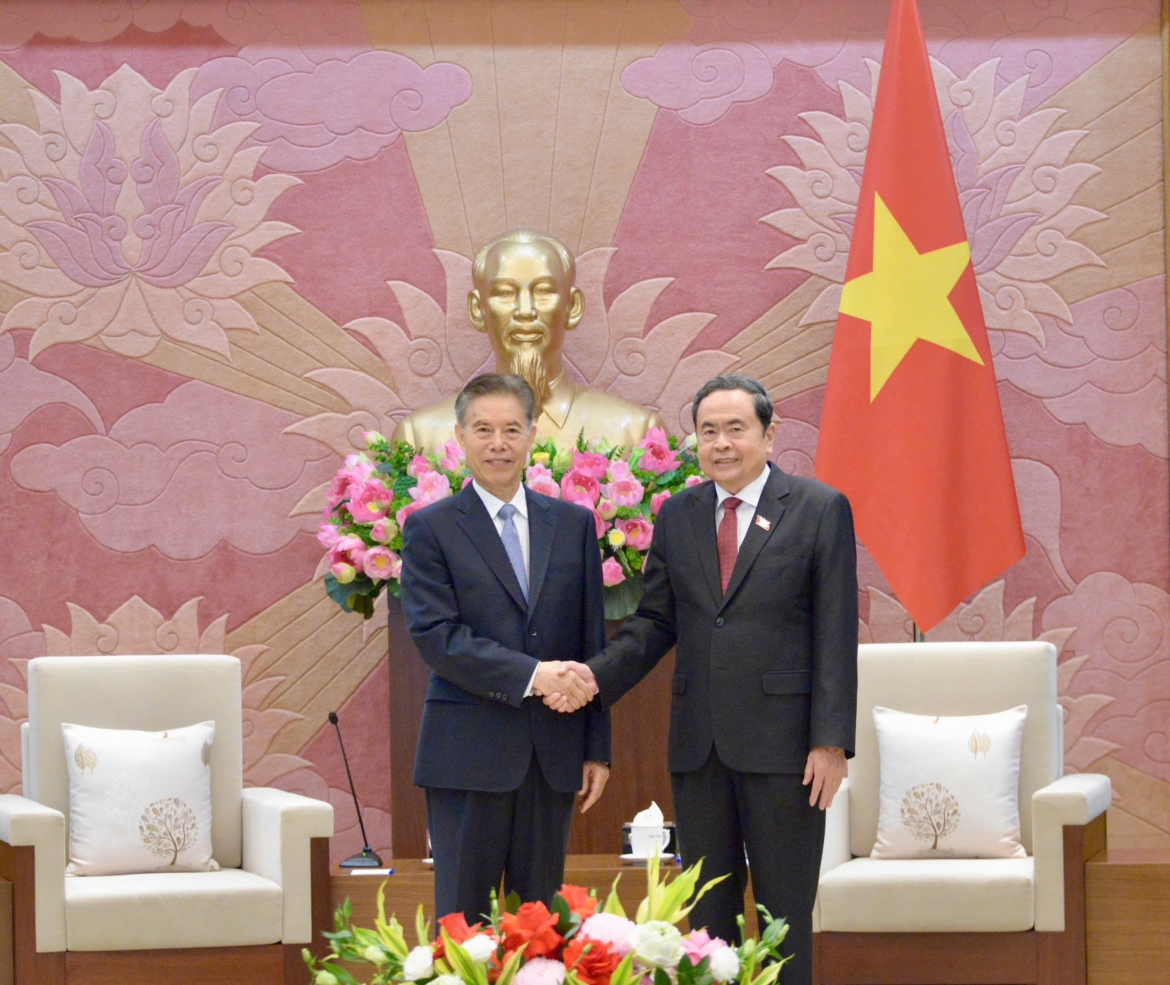 Day manh quan he hop tac giua hai co quan lap phap viet nam - trung quoc hinh anh 1
