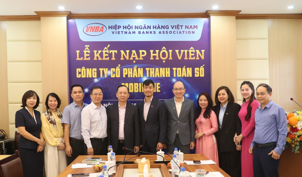 mdp tro thanh hoi vien chinh thuc cua hiep hoi ngan hang viet nam hinh anh 5