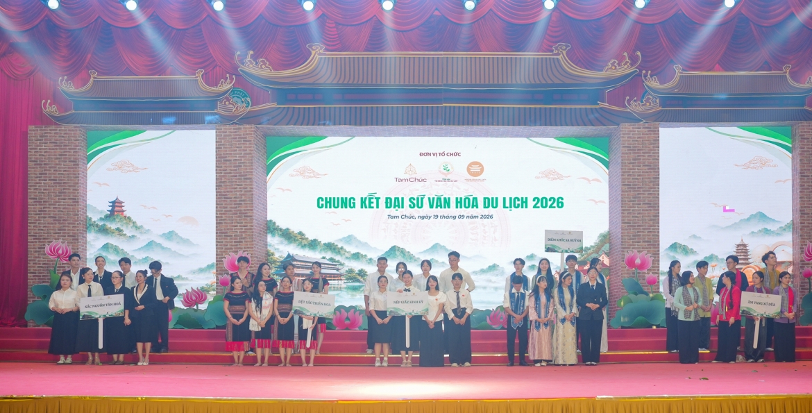 tiep suc gioi tre quang ba van hoa du lich viet nam hinh anh 4