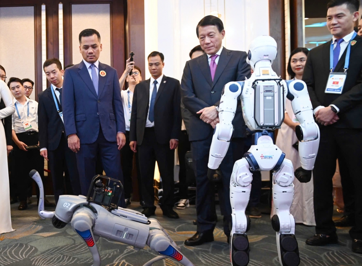 Bộ trưởng Lương Tam Quang dự Hội nghị lãnh đạo cơ quan thực thi pháp luật ASEAN