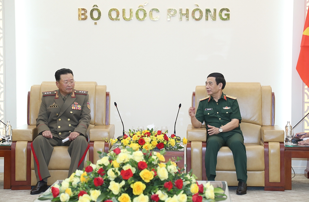 Đại tướng phan văn giang tiếp thứ trưởng bộ quốc phòng triều tiên hình ảnh 1 Dai tuong phan van giang tiep thu truong bo quoc phong trieu tien hinh anh 1
