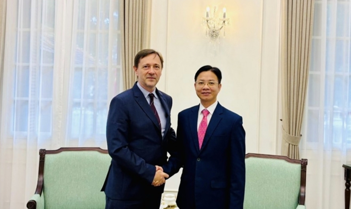 vietnam, hungary enhance comprehensive ties, aim for us 2 billion in trade picture 1