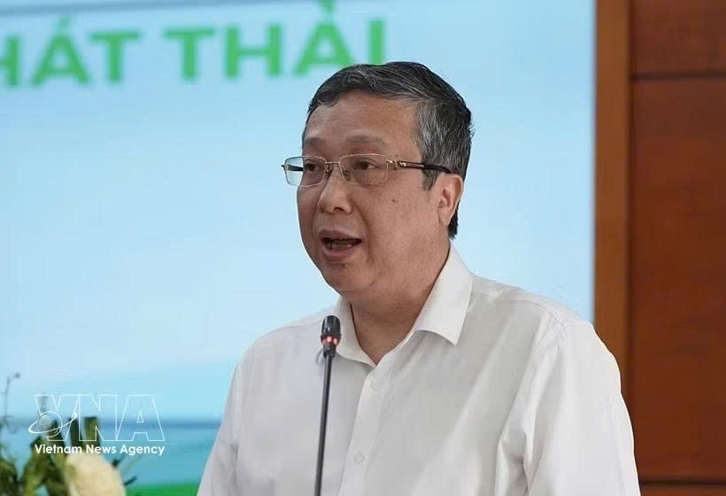 deputy minister of agriculture and environment dismissed for wrongdoings picture 1