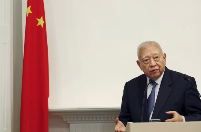 Ong Dong kien hoa - cuu truong dac khu hong kong dau tien tu tran o tuoi 89 hinh anh 1