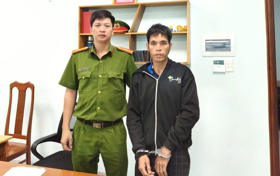 quang ngai nghich tu dot nha khien cha tu vong hinh anh 1