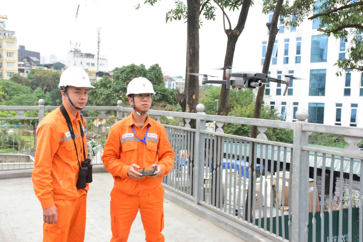 evnhanoi chuyen doi so de van hanh thong minh, phuc vu tot hon hinh anh 3