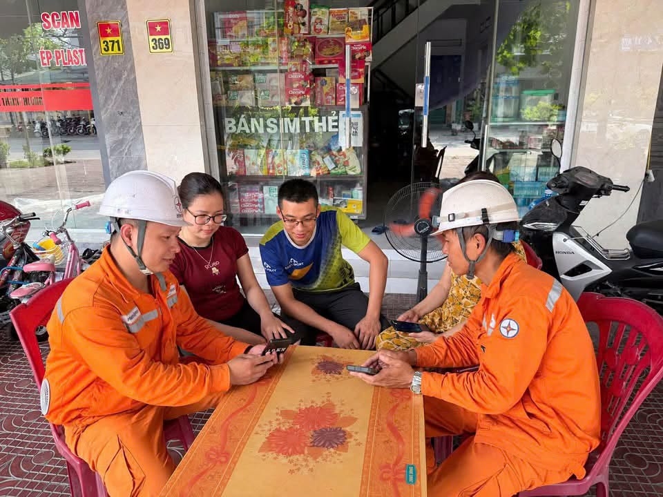 EVNNPC tăng trưởng hai con số, sẵn sàng cho những tháng cao điểm cuối năm