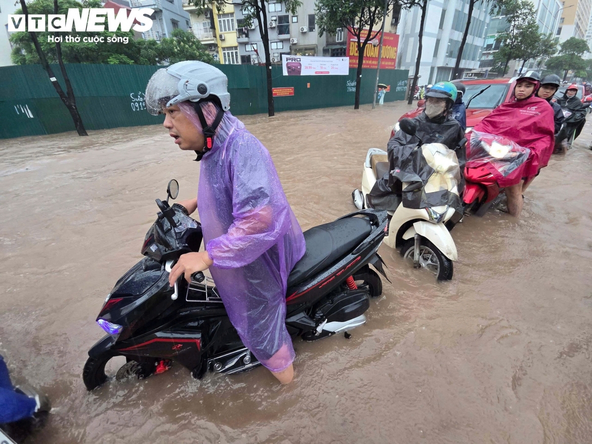 chi tiet cac diem ngap ung o ha noi sang 17 9, moi nguoi chu y hinh anh 1