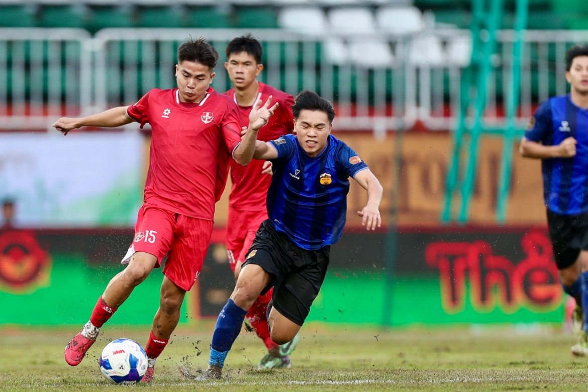 truc tiep hagl 1-2 hai phong Doi khach vuon len dan truoc hinh anh 3