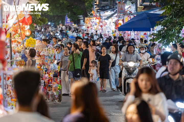 Trung thu năm 2026 là ngày nào, thứ mấy?